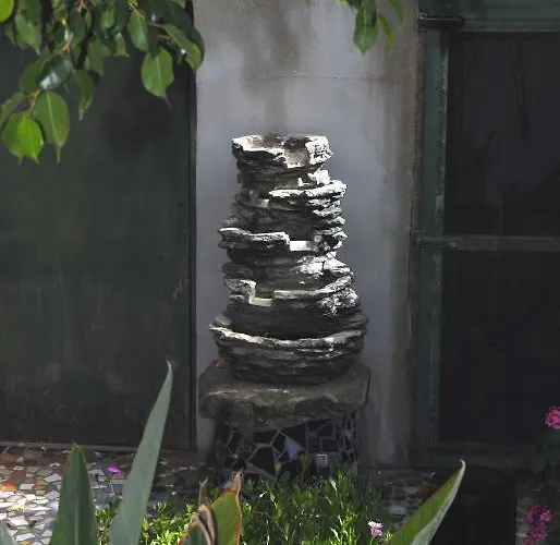 公寓 Konstantza And