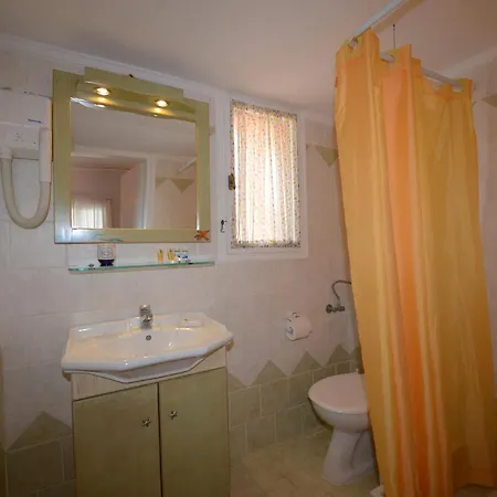 Konstantza And 公寓