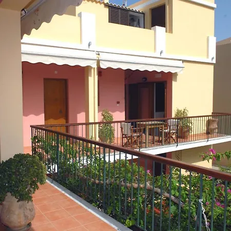 Konstantza And Ermúpoli